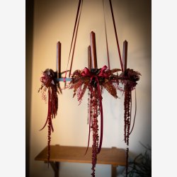 H�ngende adventskrans